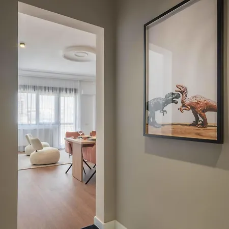 Unique & Fun 3br By Cismigiu Gardens & Calea Victoriei Apartamento