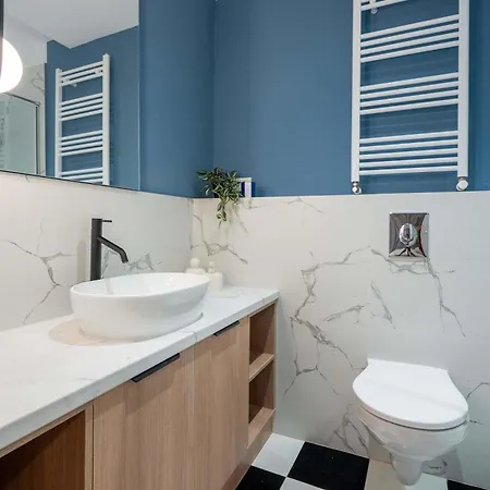 Unique & Fun 3br By Cismigiu Gardens & Calea Victoriei * Bukareszt