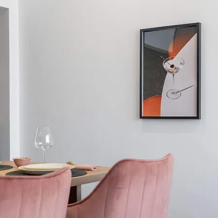 Apartament Unique & Fun 3br By Cismigiu Gardens & Calea Victoriei Bukareszt