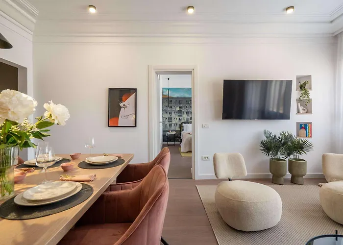 Unique & Fun 3br By Cismigiu Gardens & Calea Victoriei * Bukarest