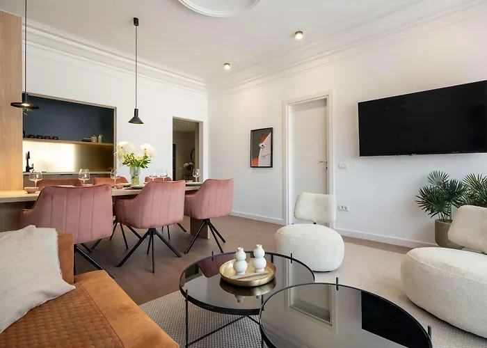 Unique & Fun 3br By Cismigiu Gardens & Calea Victoriei 公寓 *