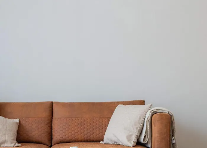 Unique & Fun 3br By Cismigiu Gardens & Calea Victoriei Apartment *