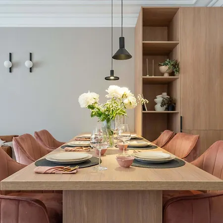 Unique & Fun 3br By Cismigiu Gardens & Calea Victoriei * Bukareszt