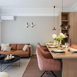 شقة Unique & Fun 3br By Cismigiu Gardens & Calea Victoriei *