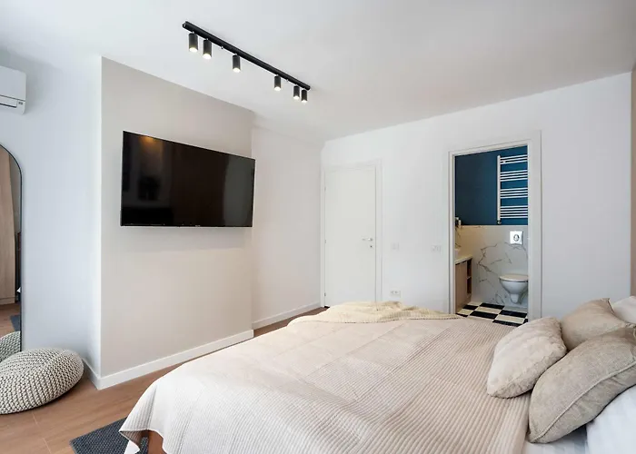 Unique & Fun 3br By Cismigiu Gardens & Calea Victoriei Apartman *