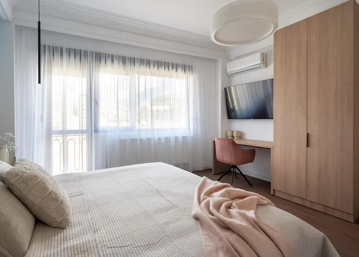 Unique & Fun 3br By Cismigiu Gardens & Calea Victoriei